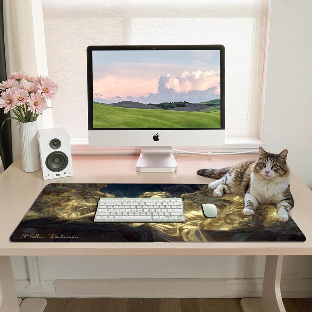 大型コンピューターデスクパッド、バロック様式の金色の天使彫刻 - Desk Setup Art のレビューと価格